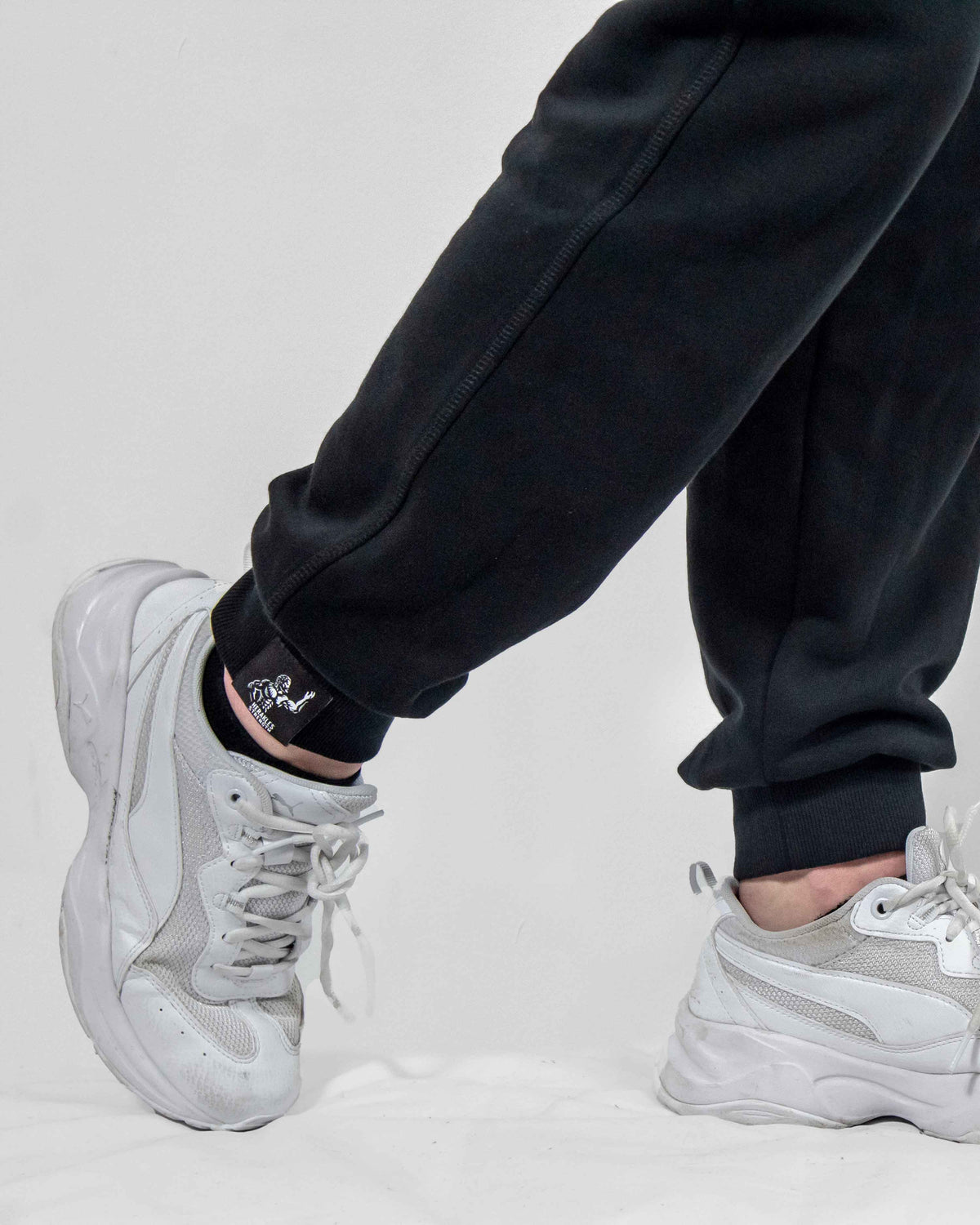Herakles-Strength Jogger Black